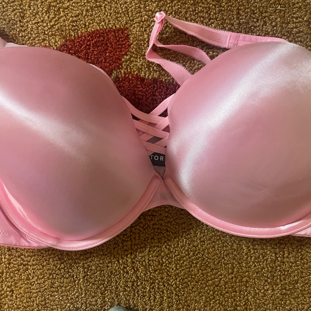 40 DDD Bra